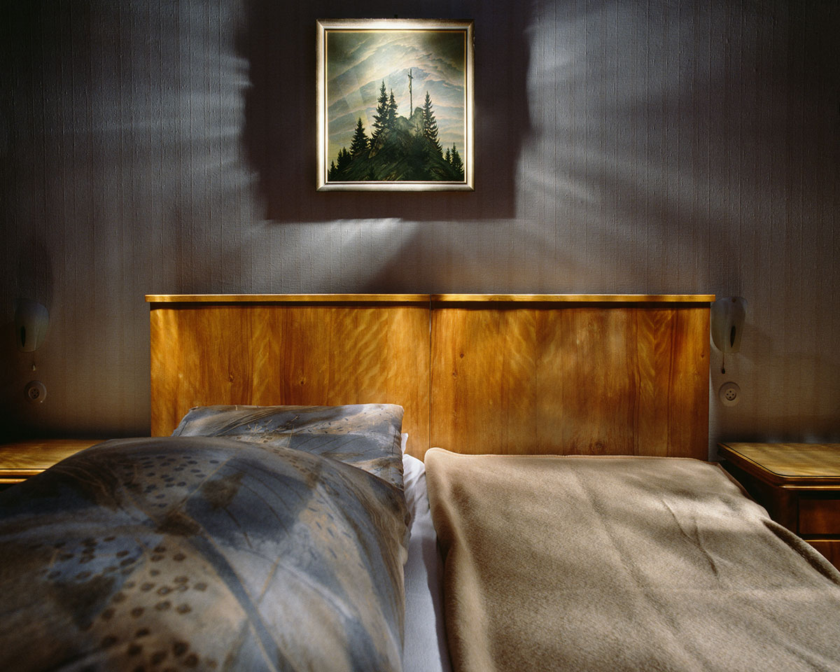 Schlafzimmer von 1941 mit Caspar David Friedrich Bild