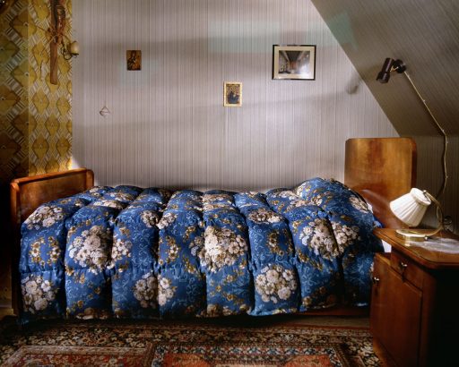 Bett und Schlafzimmer von 1941