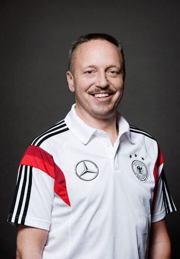 Zeugwart Thomas Mai der deutschen Fußball Nationalmannschaft