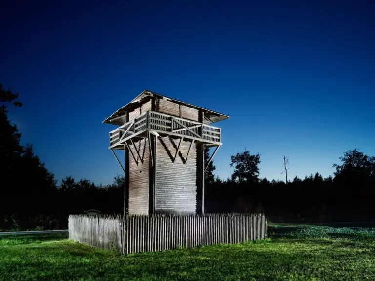 Rekonstruierter hölzerner Wachturm WP 14/48 bei Burgsalach, Bayern