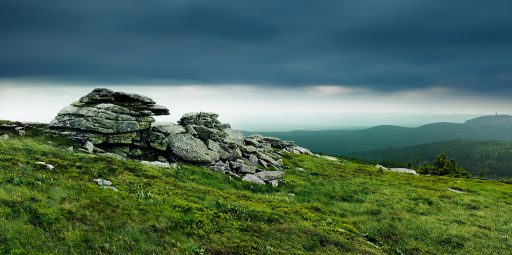 Teufelskanzel und Hexenaltar auf dem Gipfel des Brocken, Nationalpark Harz